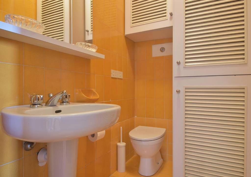 Caprera Flexyrent No Air Conditioning - Seafront 산타마르게리타리구레 외부 사진